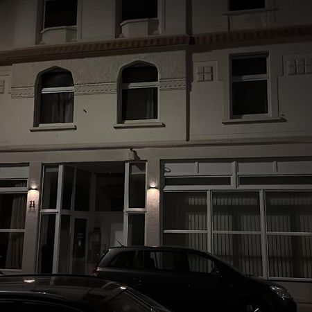 Perfekt Fuer Geschaeftsreisende Komfort Eleganz Und Erstklassiges Wlan In Zentraler Lage Вупертал Екстериор снимка